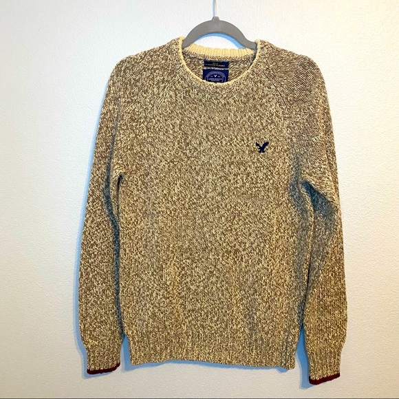 American Eagle Mens Athletic Cut Tan 